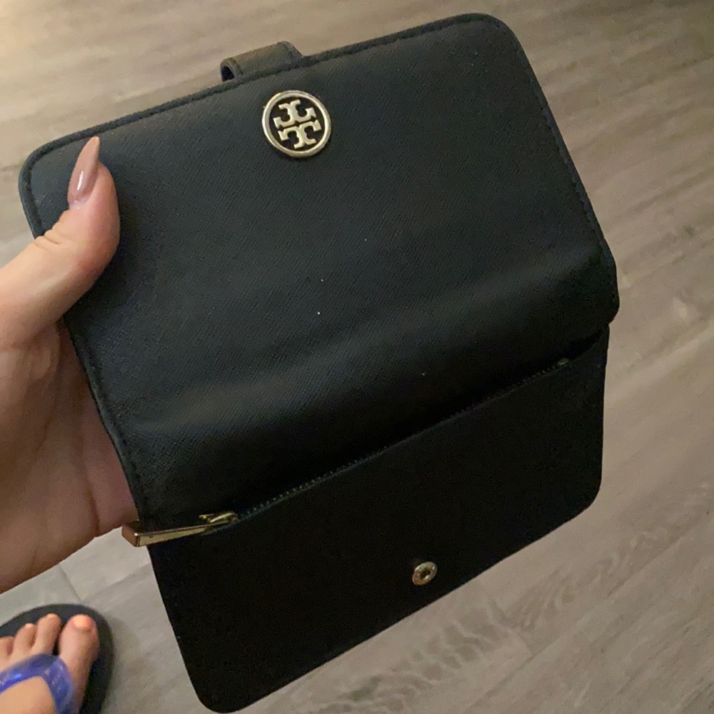 Tory Burch wallet